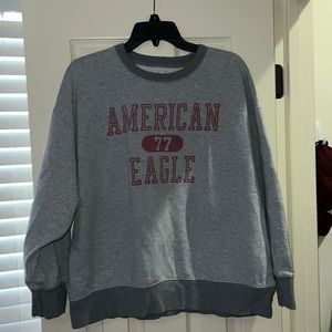American Eagle crew neck